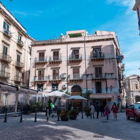 Nicolhouse - Appartamento Nel Centro Storico Di 巴勒莫 外观 照片